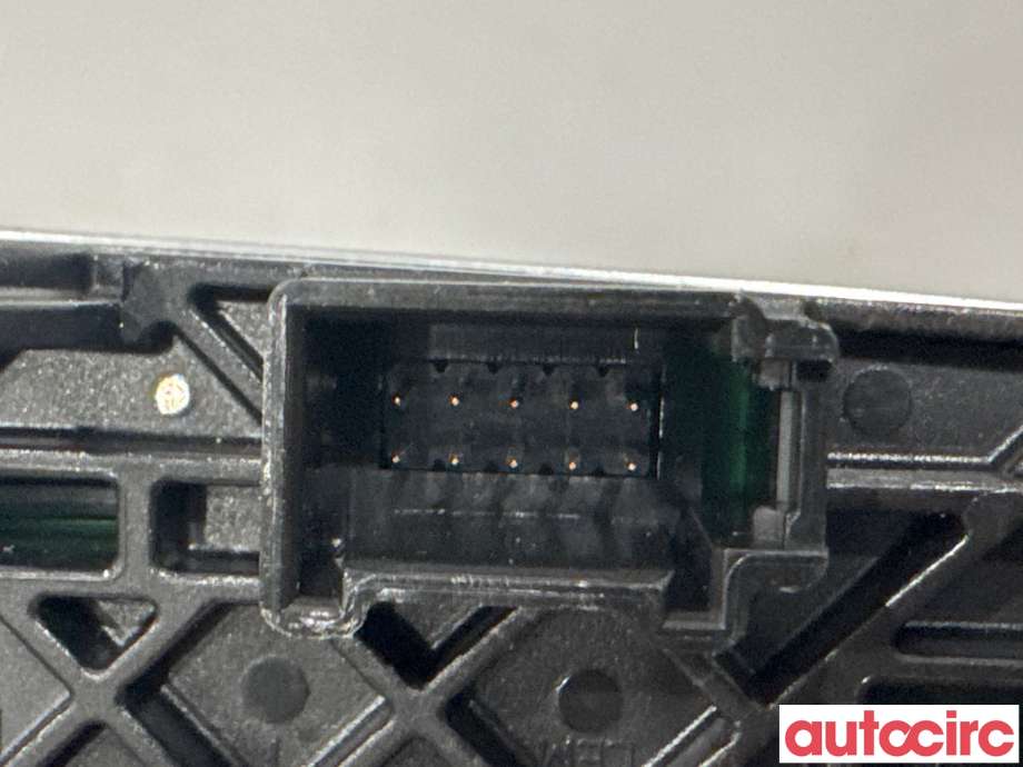 Diverse deler til Audi Q5 2012-2017 (Type I, Fase 2) (AUDI|8R1713463|100061232-01)