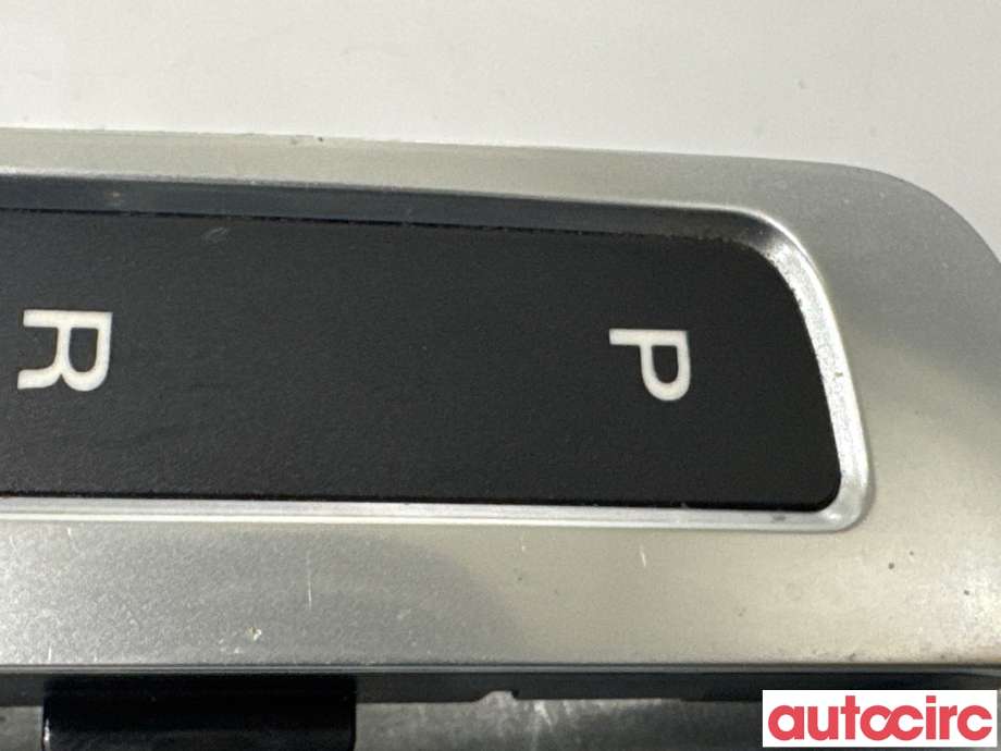 Diverse deler til Audi Q5 2012-2017 (Type I, Fase 2) (AUDI|8R1713463|100061232-01)