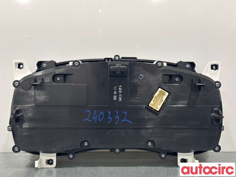 Instrumentpanel til Toyota Proace 2016-->> (Type II) (TOYOTA|SU001A5021||9817543580)