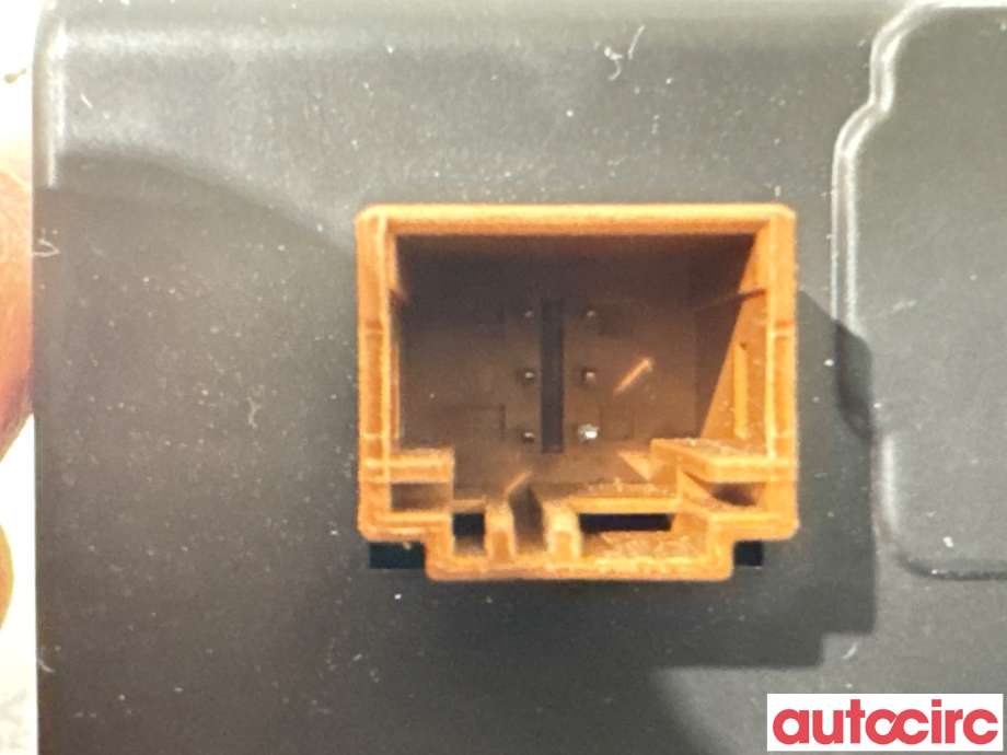 Multimedia display (MCU - Media Controller Unit) til Toyota Proace 2016-->> (Type II)  (TOYOTA|SU001A6699||9812067580)