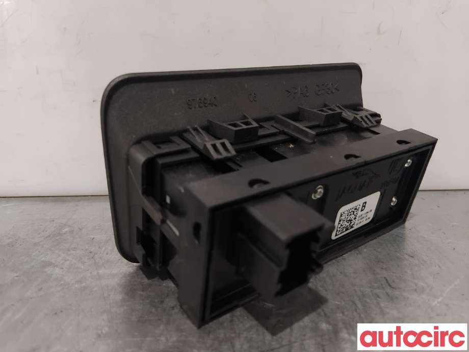 Bryter baklukeåpner til Land Rover Range Rover, Evoque 2011-2019 (Type I)  (LAND-ROVER|LR025942||BJ3211654BB)