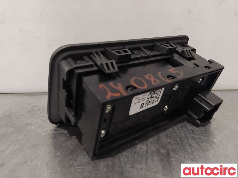 Bryter baklukeåpner til Land Rover Range Rover, Evoque 2011-2019 (Type I)  (LAND-ROVER|LR025942||BJ3211654BB)