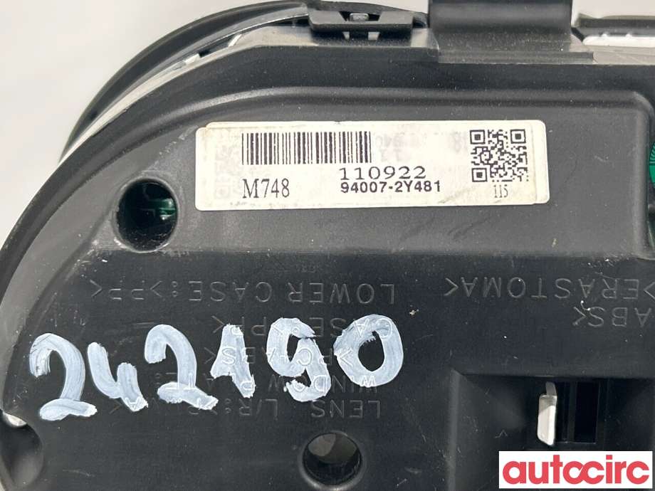 Instrumentpanel til Hyundai Ix35 2010-2015  (HYUNDAI|940072Y481)