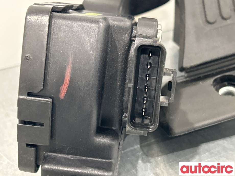 Pedal gass til Hyundai Ix35 2010-2015  (HYUNDAI|327002S100)