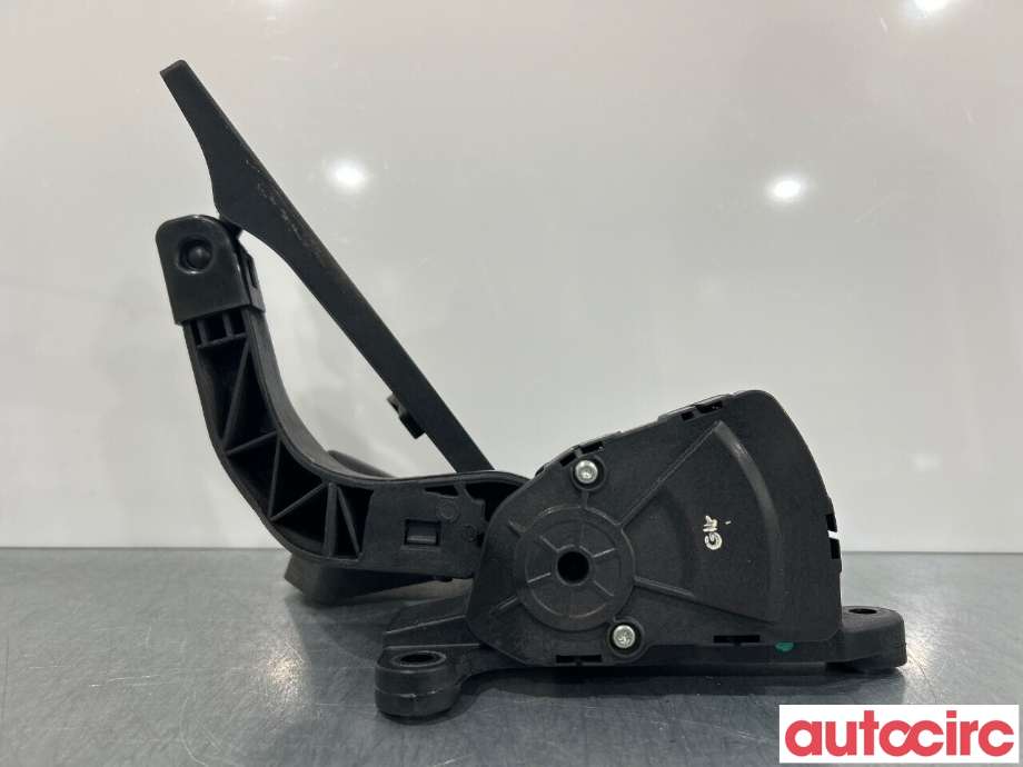 Pedal gass til Hyundai Ix35 2010-2015  (HYUNDAI|327002S100)