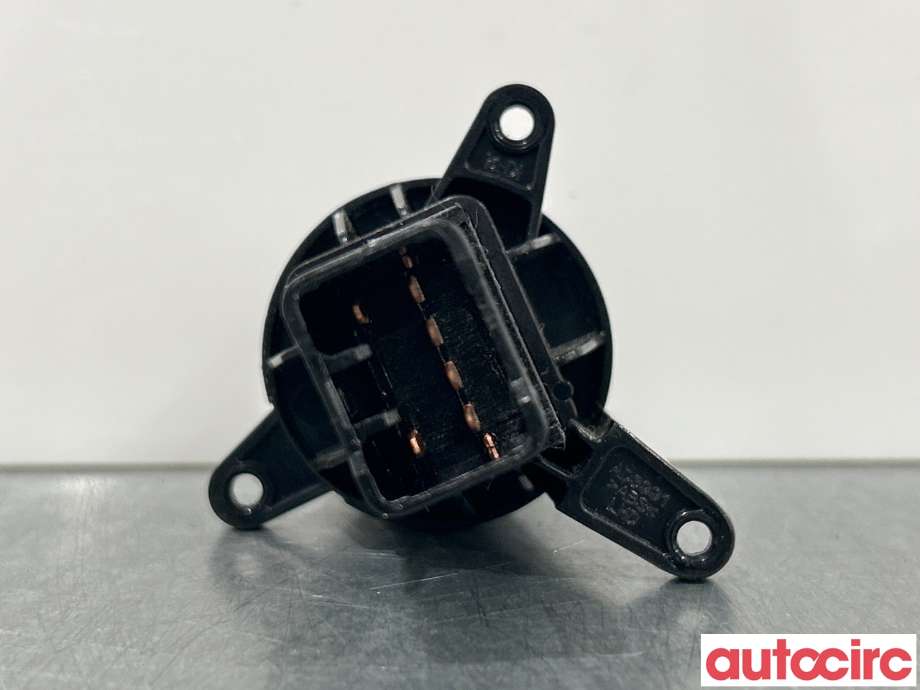 Bryter rutevarme til Hyundai Ix35 2010-2015  (HYUNDAI|937802S000TAN)