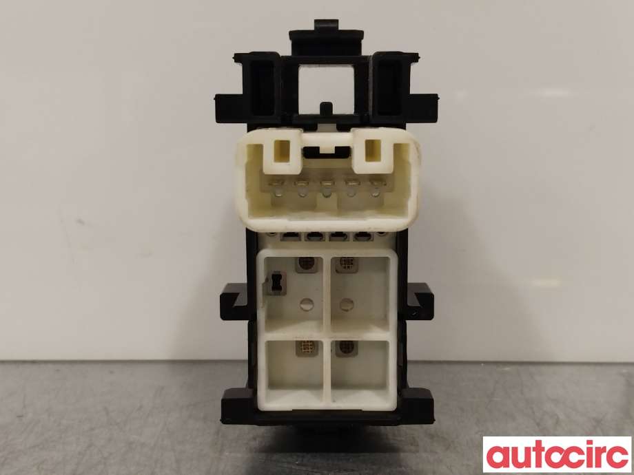Bryter ruteheis til Toyota RAV4 2016-2019 (Type IV, Fase 2)  (TOYOTA|8481052030|)