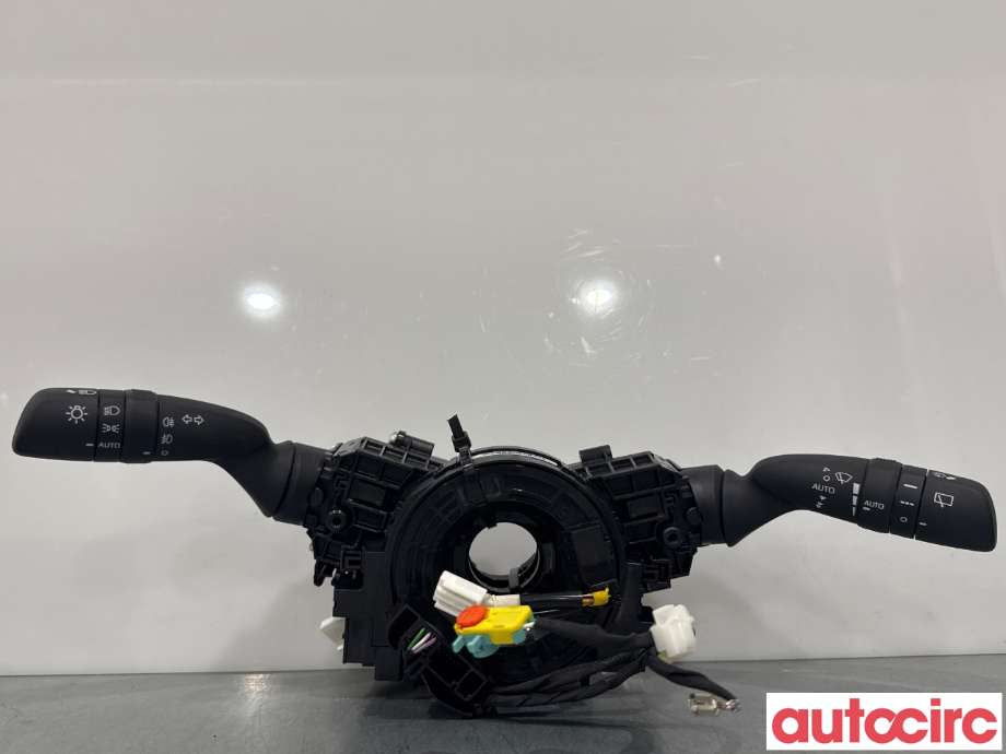 Bryter combi til Toyota Yaris Cross (SUV) 2021-->> (TOYOTA|8431902010|)
