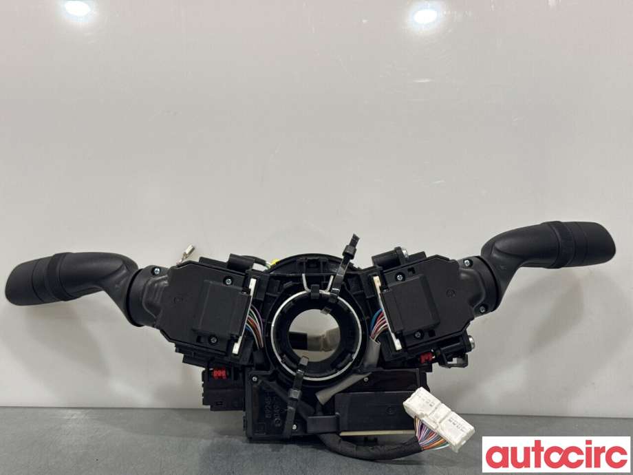 Bryter combi til Toyota Yaris Cross (SUV) 2021-->> (TOYOTA|8431902010|)