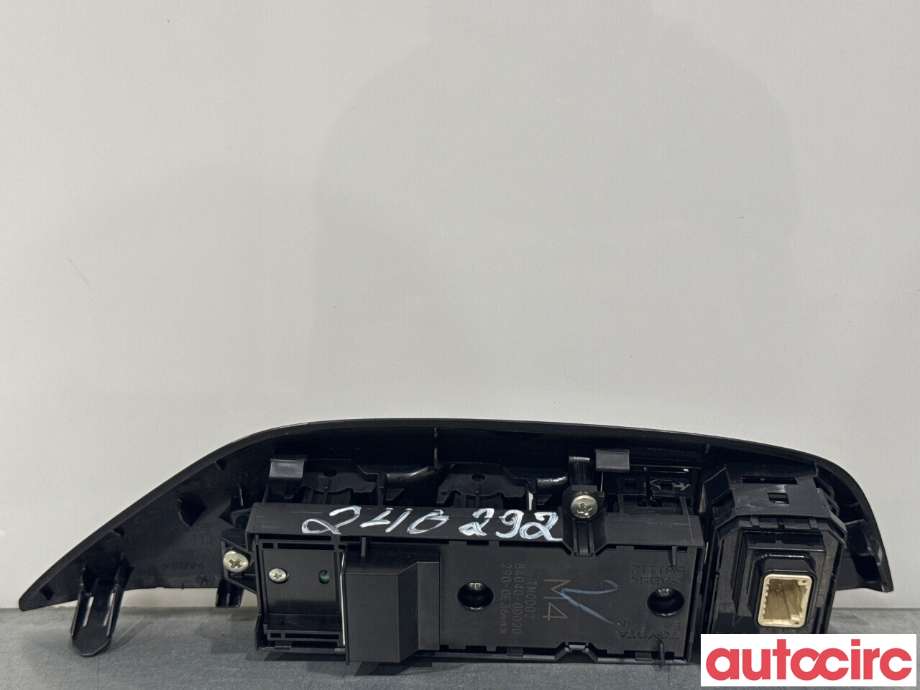Bryter ruteheis til Toyota Yaris Cross (SUV) 2021-->> (TOYOTA|840400D020||84040-0D020)