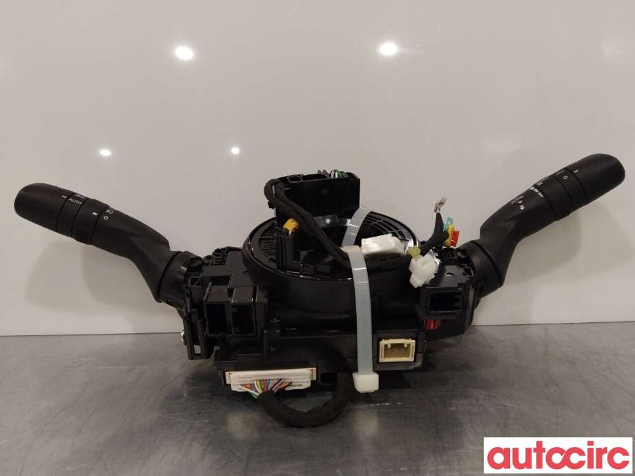 Bryter combi til Toyota RAV4 2019-->> (Type V) (TOYOTA|8431911010|)