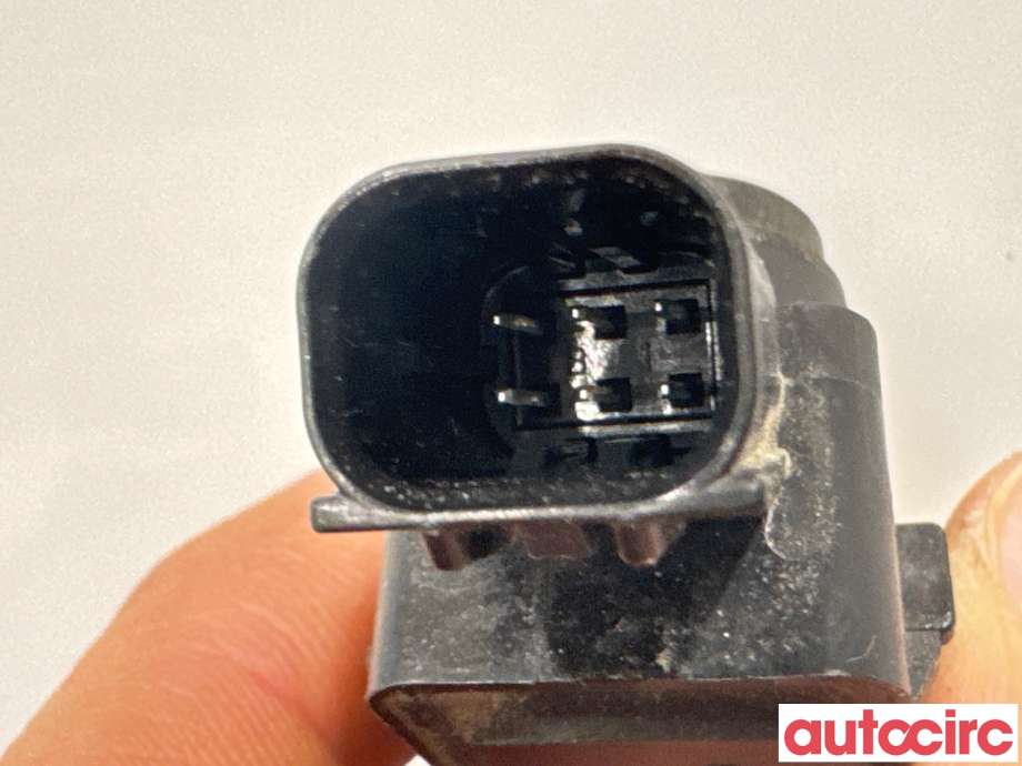 Parkeringssensor foran til Toyota Yaris Cross (SUV) 2021-->>  (TOYOTA|8934150080C0||89341-K0060)