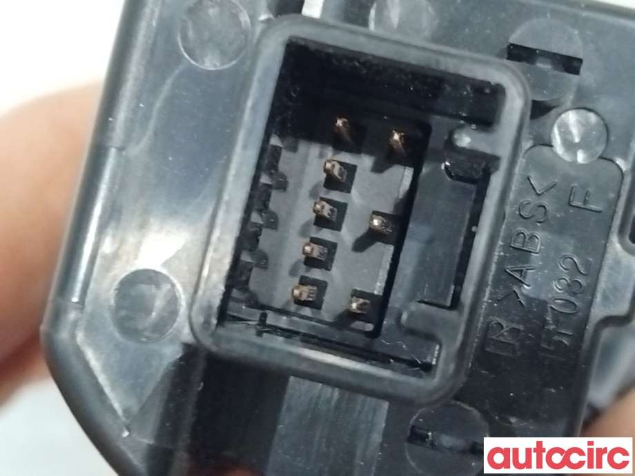 Bryter start/stopp til Toyota RAV4 2019-->> (Type V)  (TOYOTA|8961130142|)