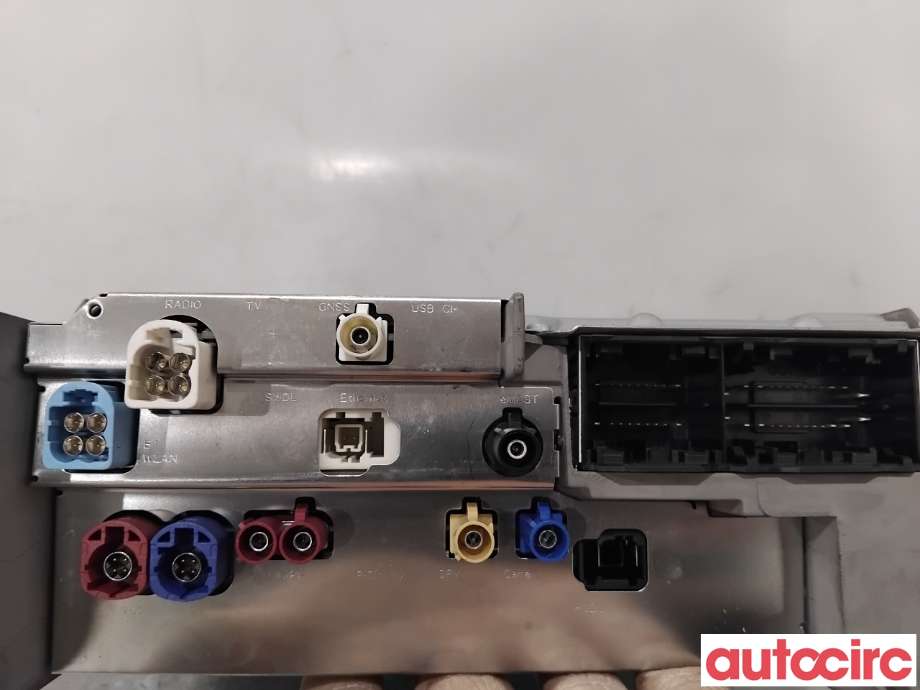 Bilstereo navigasjon til Mercedes EQS 2021-->> (V297) (V297) (MERCEDES|A2979004514|HBM653|A2979004617)