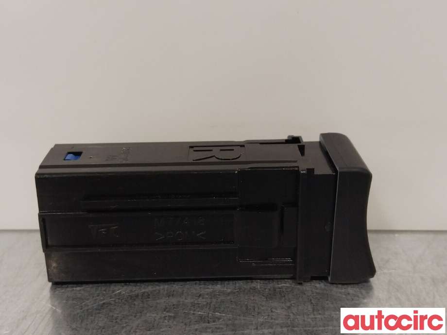 Bryter setevarme til Toyota RAV4 2019-->> (Type V) (TOYOTA|8475142060|)