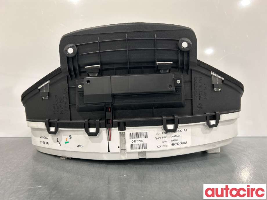 Instrumentpanel til Volvo XC70 2008-2013 (Type II, Fase 1)  (VOLVO|36002600)