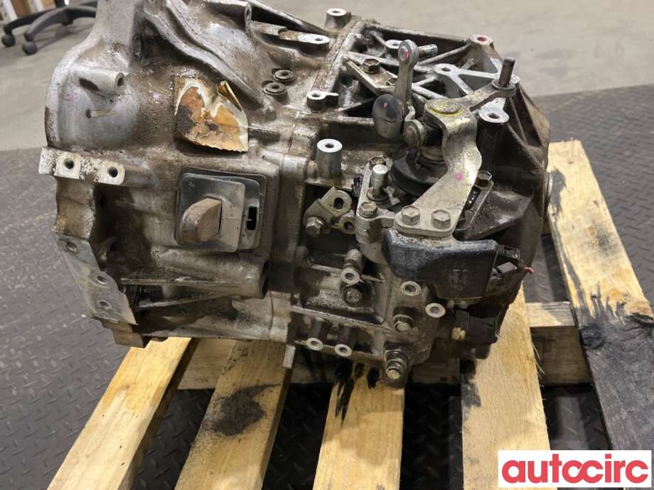 Girkasse manuell 6-trinn til Toyota Avensis 2009-2015 (Type III, Fase 1)  (TOYOTA|3030020A20|EA65|)