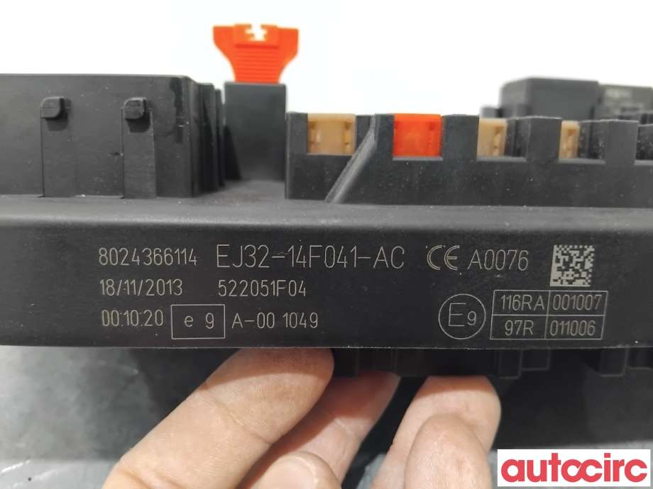 Sikringsboks til Land Rover Range Rover, Evoque 2011-2019 (Type I)  (LAND-ROVER|LR047452|EJ32-14F041-AC|LR077223)