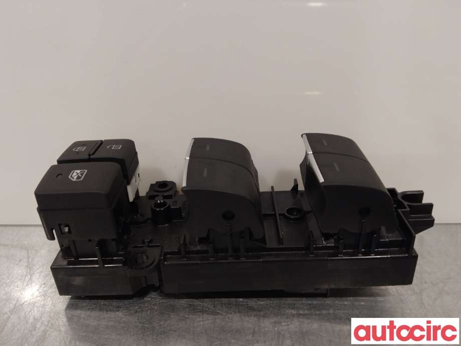 Bryter ruteheis til Toyota Corolla 2019-->>  (TOYOTA|8404002160|84040-02160)