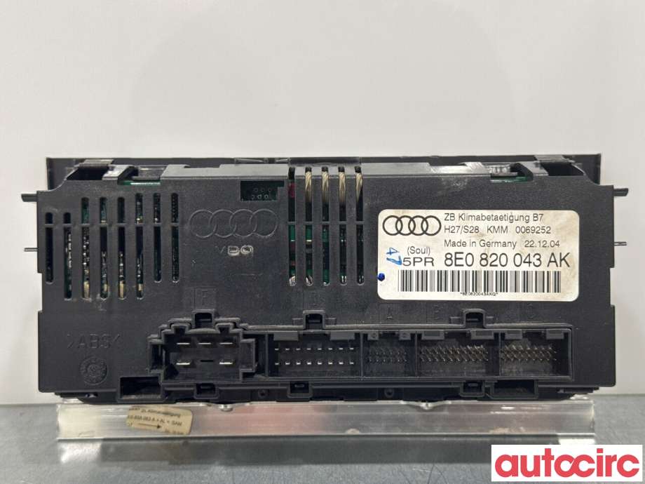 Varmeapparat betjening til Audi A4 2004-2008 (Type III) (B7) (B7) (AUDI|8E0820043BK||8E0820043AK)