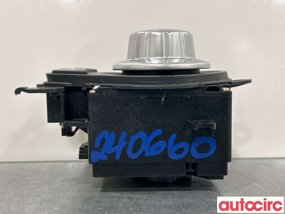 Diverse deler til BMW 3-Serie 2005-2011 (E90/E91/E92/E93) (E90/E91/E92/E93) (BMW|65829122027|6963313)