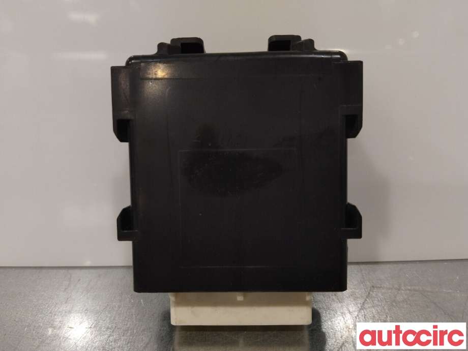 Rele diverse til Toyota Auris 2013-2015 (Type II, Fase 1) (TOYOTA|8594002060||85940-02060)