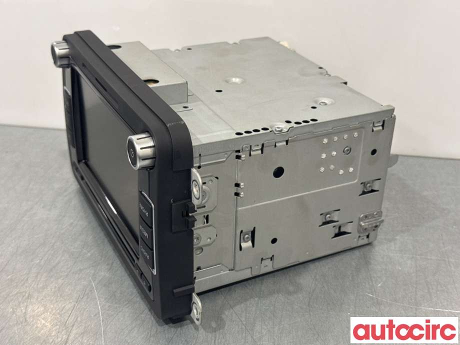 Bilstereo til VW Jetta 2011-->>  (VOLKSWAGEN|3C8035195G||3C8035195H)
