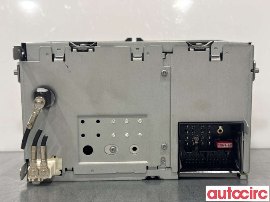 Bilstereo til VW Jetta 2011-->>  (VOLKSWAGEN|3C8035195G||3C8035195H)