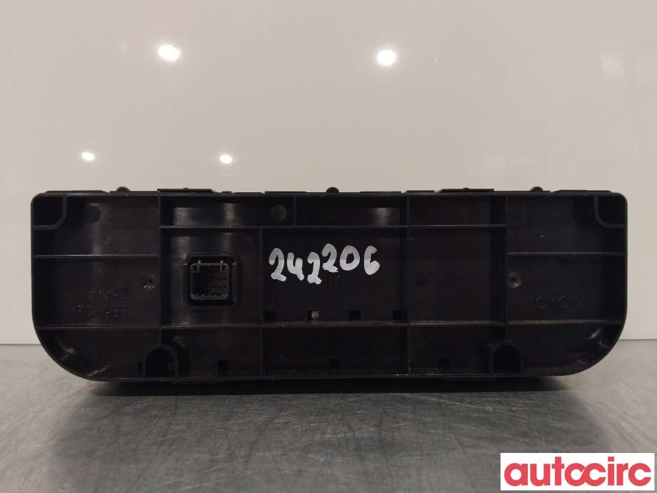 Varmeapparat betjening til Toyota Auris 2013-2015 (Type II, Fase 1)  (TOYOTA|5590002360C2|5590002360)