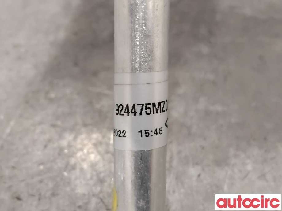Aircondition rør til Renault Megane 2016-->> Type IV (RENAULT|924475MZ0A|)