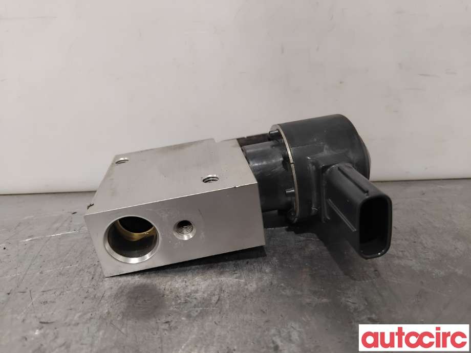 Diverse deler til Renault Megane 2016-->> Type IV  (RENAULT|922055MP1A|447520-0220|)