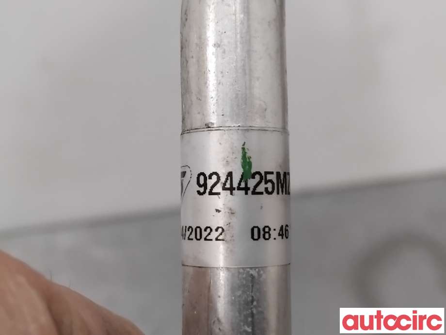 Aircondition rør til Renault Megane 2016-->> Type IV  (RENAULT|924425MZ4A|)
