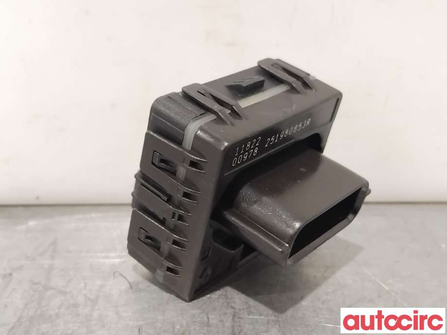 Bryter diverse til Renault Megane 2016-->> Type IV  (RENAULT|251980853R|)
