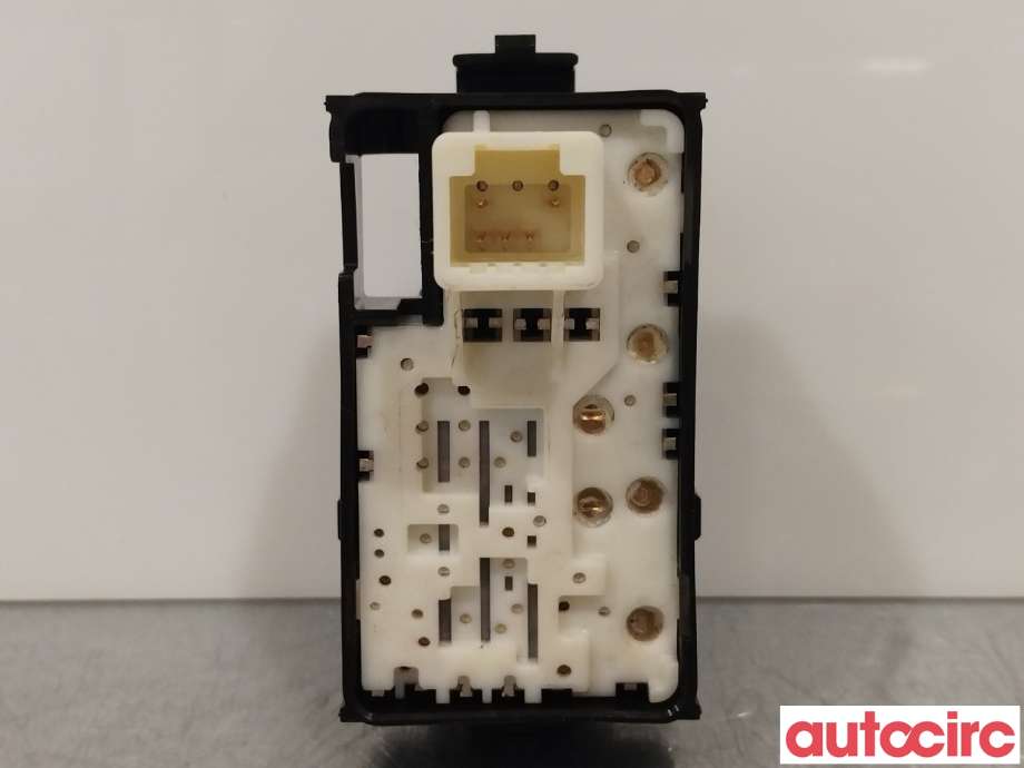 Bryter ruteheis til Toyota Auris 2013-2015 (Type II, Fase 1)  (TOYOTA|8481002140|)
