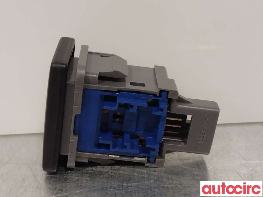 Bryter diverse til Toyota Auris 2013-2015 (Type II, Fase 1)  (TOYOTA|8415502010|)