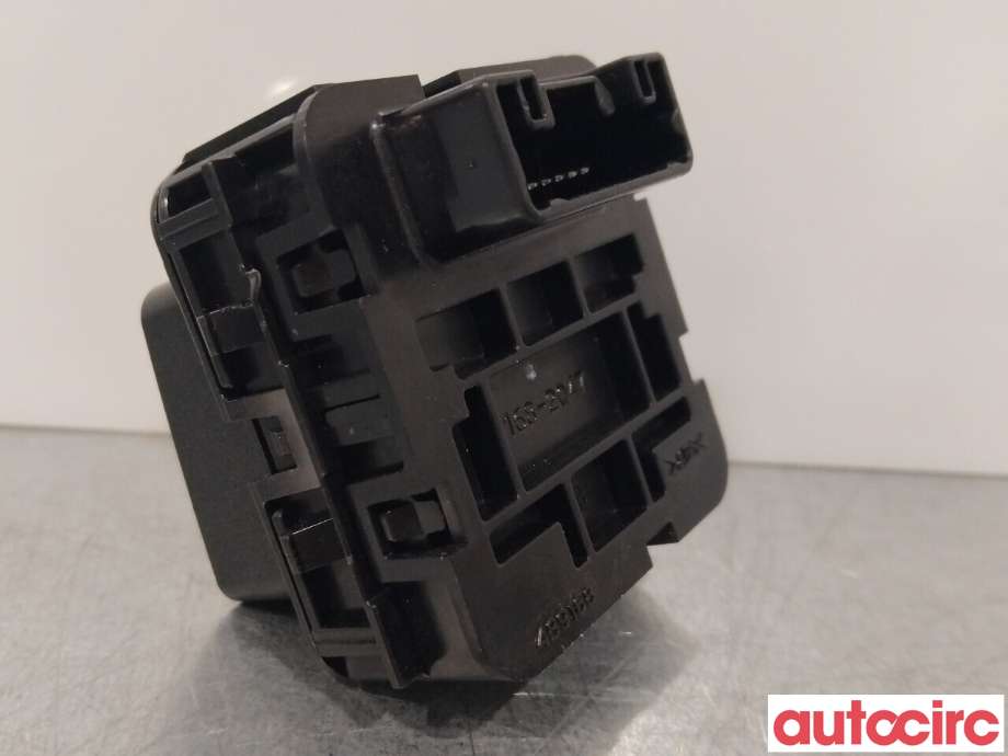 Multimedia display (MCU - Media Controller Unit) til Toyota Auris 2013-2015 (Type II, Fase 1)  (TOYOTA|8395002190|)