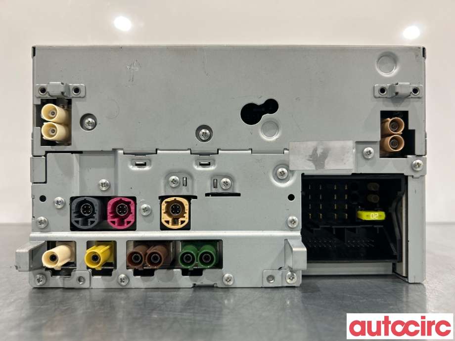 Bilstereo navigasjon til Mercedes E-Klasse 2013-2016 (Fase 2) (W212) (W212) (MERCEDES|A2129004829|A2129005327)
