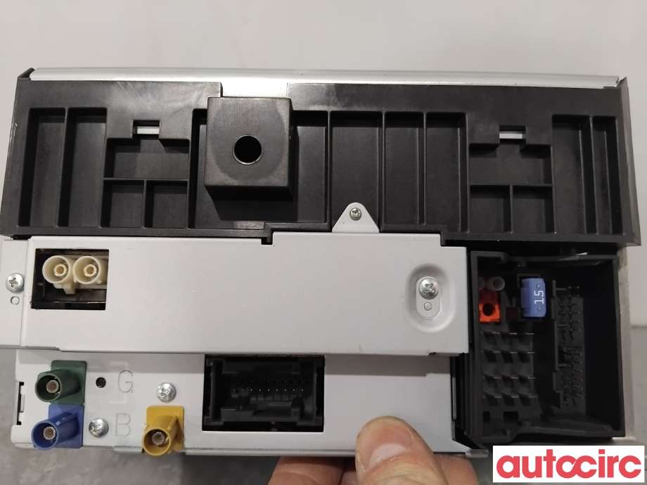 Bilstereo navigasjon til Mercedes GL 2006-2012 (X164) (X164) (MERCEDES|A1649063400|BD0831|A1649007001)