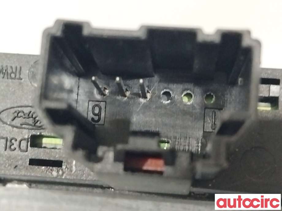 Bryter nødblink til Ford Mondeo 2007-2010 (Type IV, Fase 1) (FORD|1553762|6M2T13A350AA)