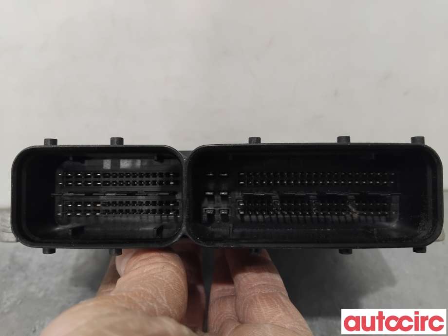 Styreenhet motor til Kia Cee