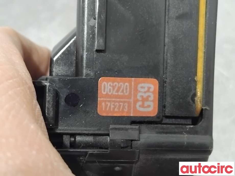 Bryter visker til Toyota Hilux 2006-2011  (TOYOTA|8465206220||06220)