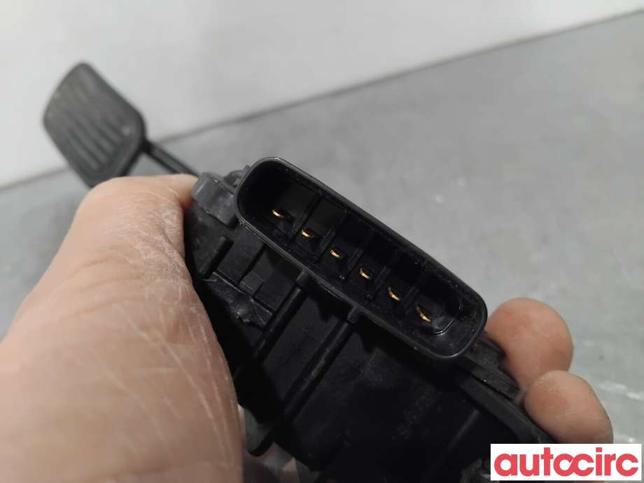 Pedal gass til Toyota Hilux 2006-2011 (TOYOTA|781200K010|VN198800-3140|78120-0K010)