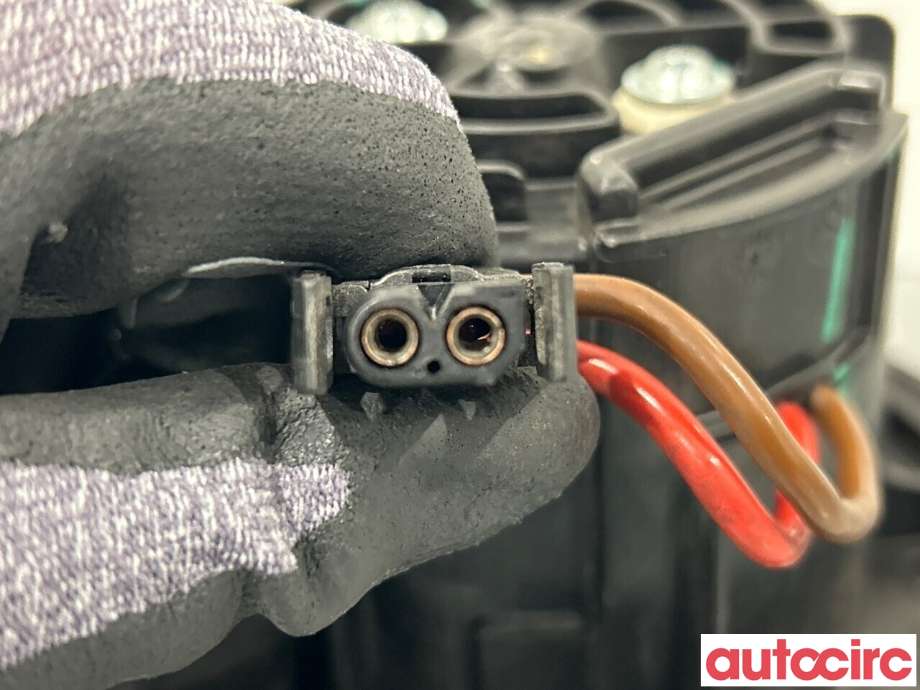 Varmeapparat motor til Mercedes E-Klasse 2009-2013 (Fase 1) (W212) (W212) (MERCEDES|A2048200208|)