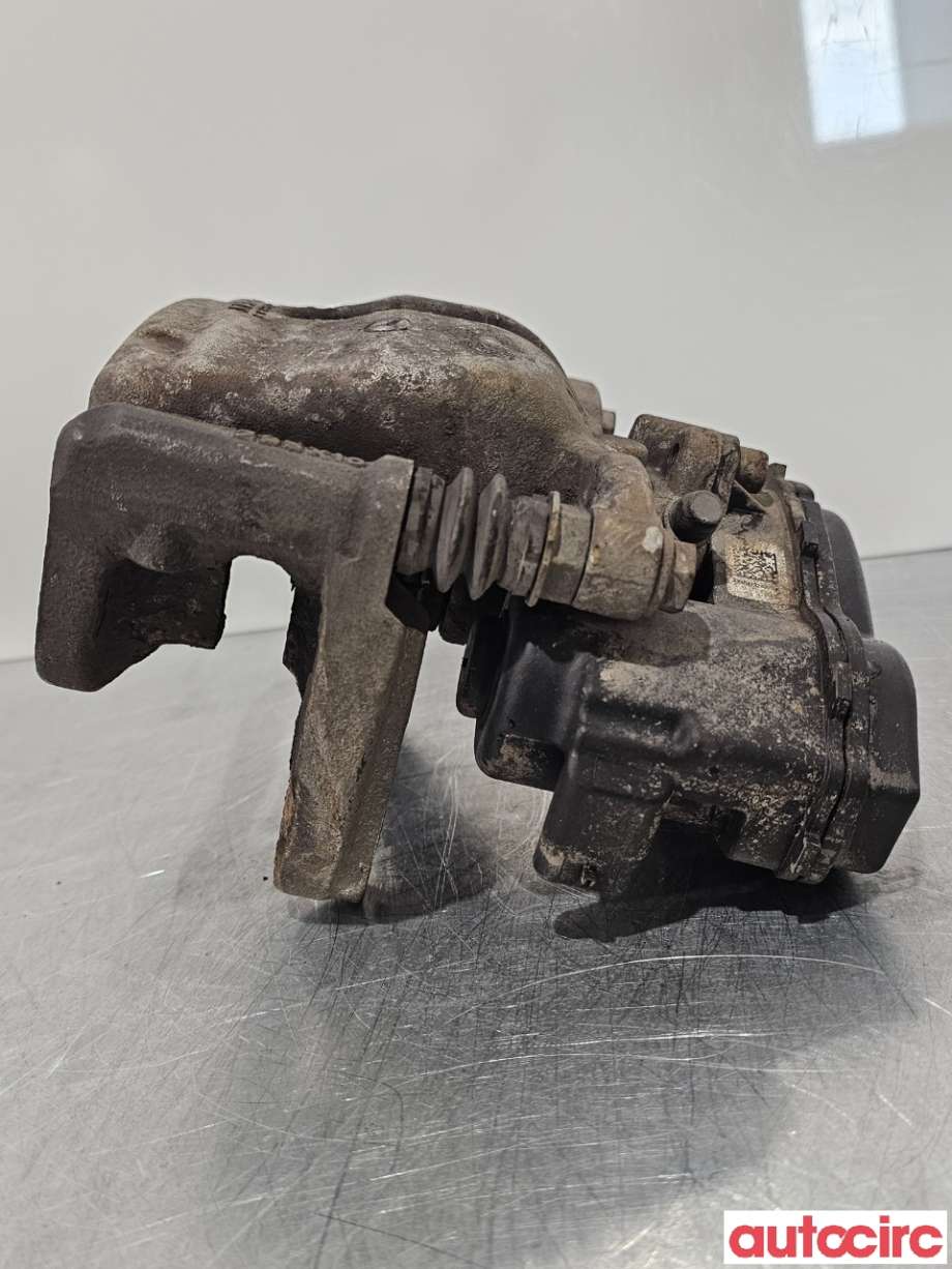 Bremsecaliper høyre bak til Mercedes GLA 2014-2020 (X156) (X156) (MERCEDES|A0004232481|)