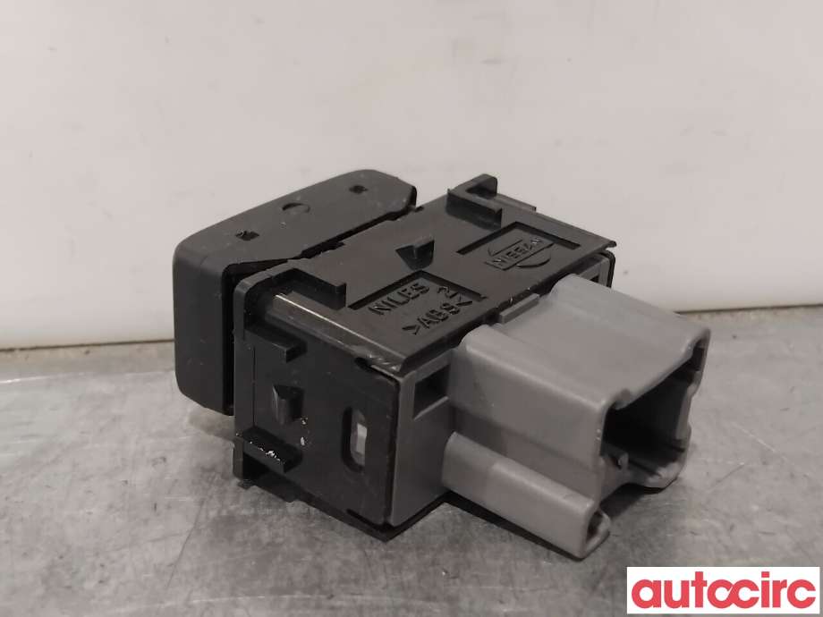 Bryter setevarme til Nissan Leaf 2011-2017 (Type I)  (NISSAN|255001EA1A|)