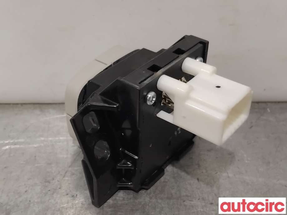 Bryter diverse til Nissan Leaf 2011-2017 (Type I)  (NISSAN|252733NA0A|)