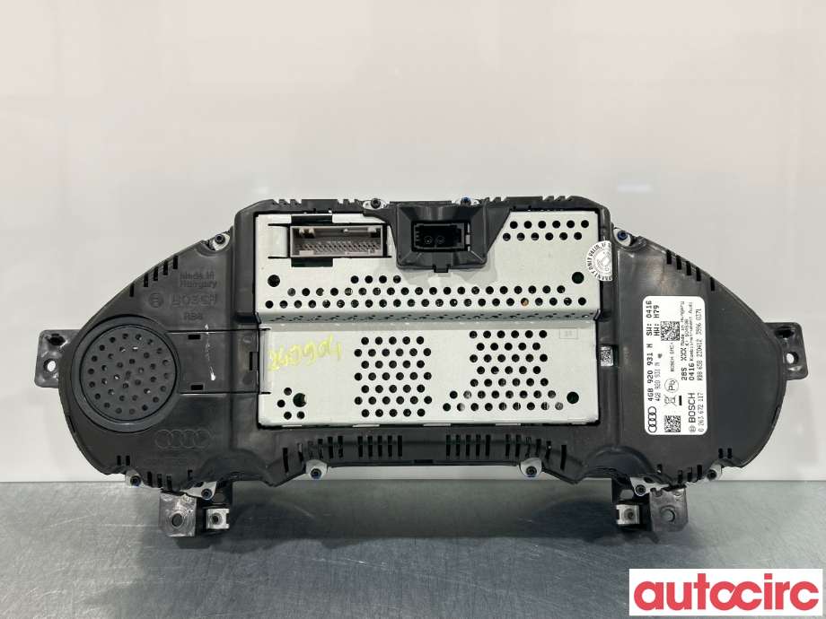 Instrumentpanel til Audi A6 2011-2014 (Type IV, Fase 1) (C7) (C7) (AUDI|4G8920932DX|4G8920931N)