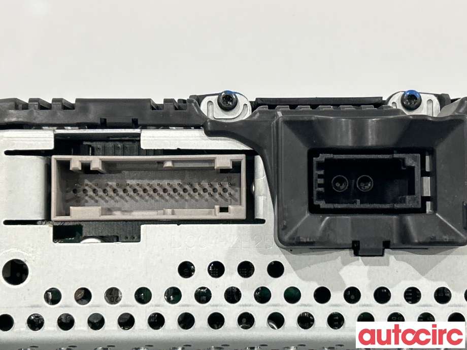 Instrumentpanel til Audi A6 2011-2014 (Type IV, Fase 1) (C7) (C7) (AUDI|4G8920932DX|4G8920931N)
