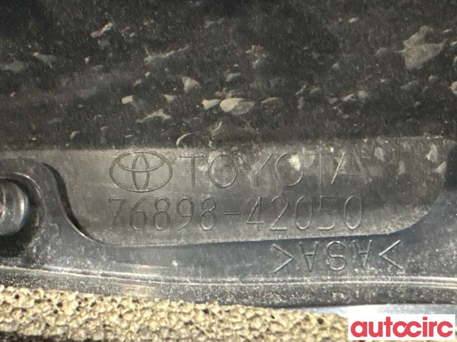 Spoiler bak til Toyota RAV4 2019-->> (Type V)  (TOYOTA|7608842050||76898-42050)