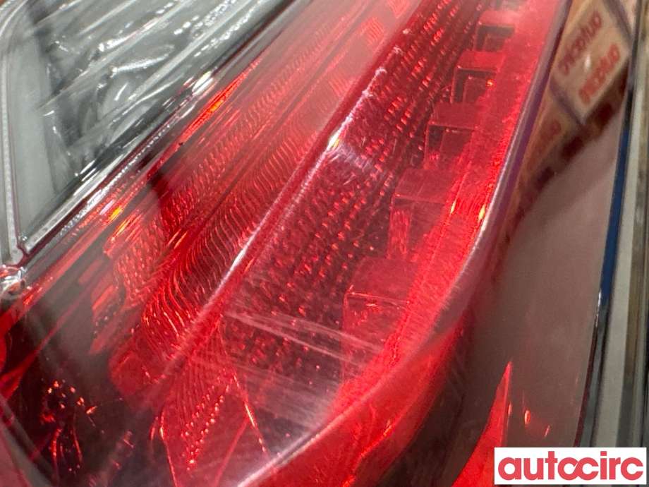 Baklykt venstre indre til Toyota RAV4 2019-->> (Type V)  (TOYOTA|8159142062|A4V202-0001|81590-42062)